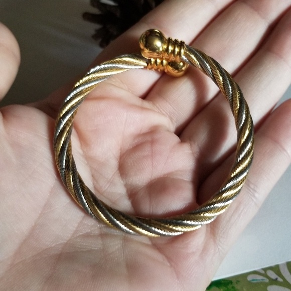 Beautiful VTG Cable Bracelet - Picture 8 of 8